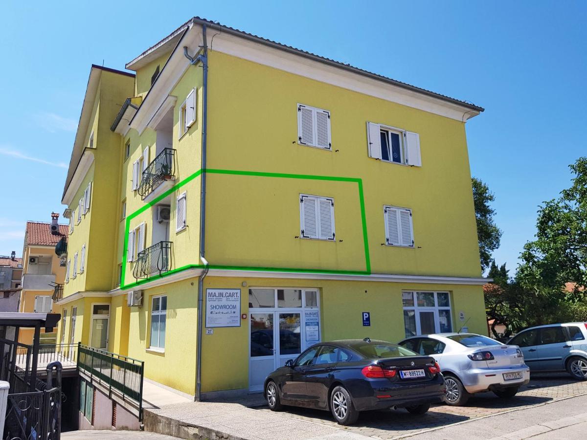 Matika, Terrace 10 Minutes Walk From Center Appartamento Rovigno